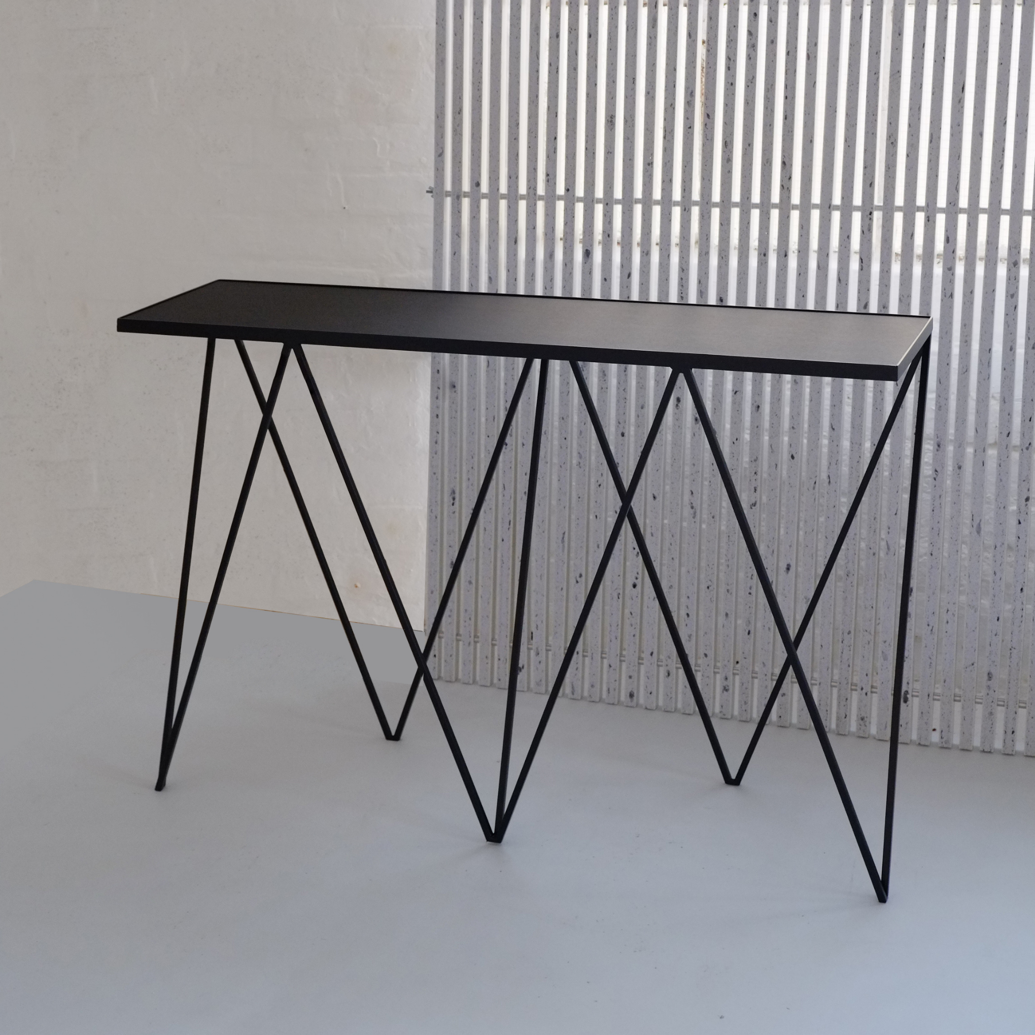 Giraffe Console Table - Linoleum Top